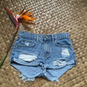 ❌SOLD❌ Billabong denim jean shorts